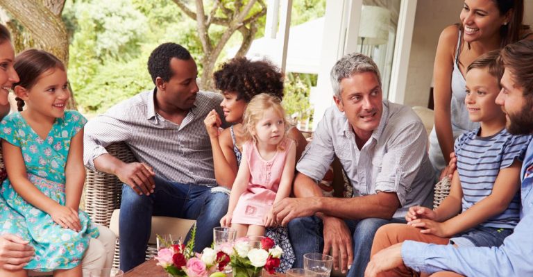 Als je bent opgegroeid met een narcist, herken je deze 11 familierollen
