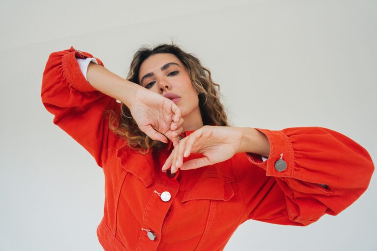 De maandhoroscopen voor maart 2026 zijn er — wat er deze maand gebeurt, verandert ons voorgoed