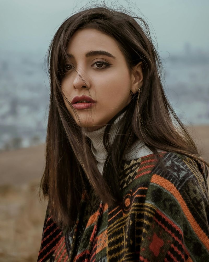 You Ignore Red Flags Because of Idealization