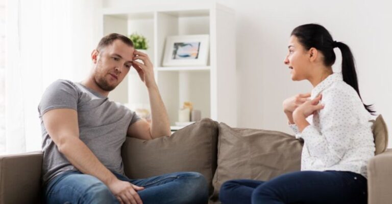 11 dingen waar koppels volgens therapeuten het vaakst ruzie over maken