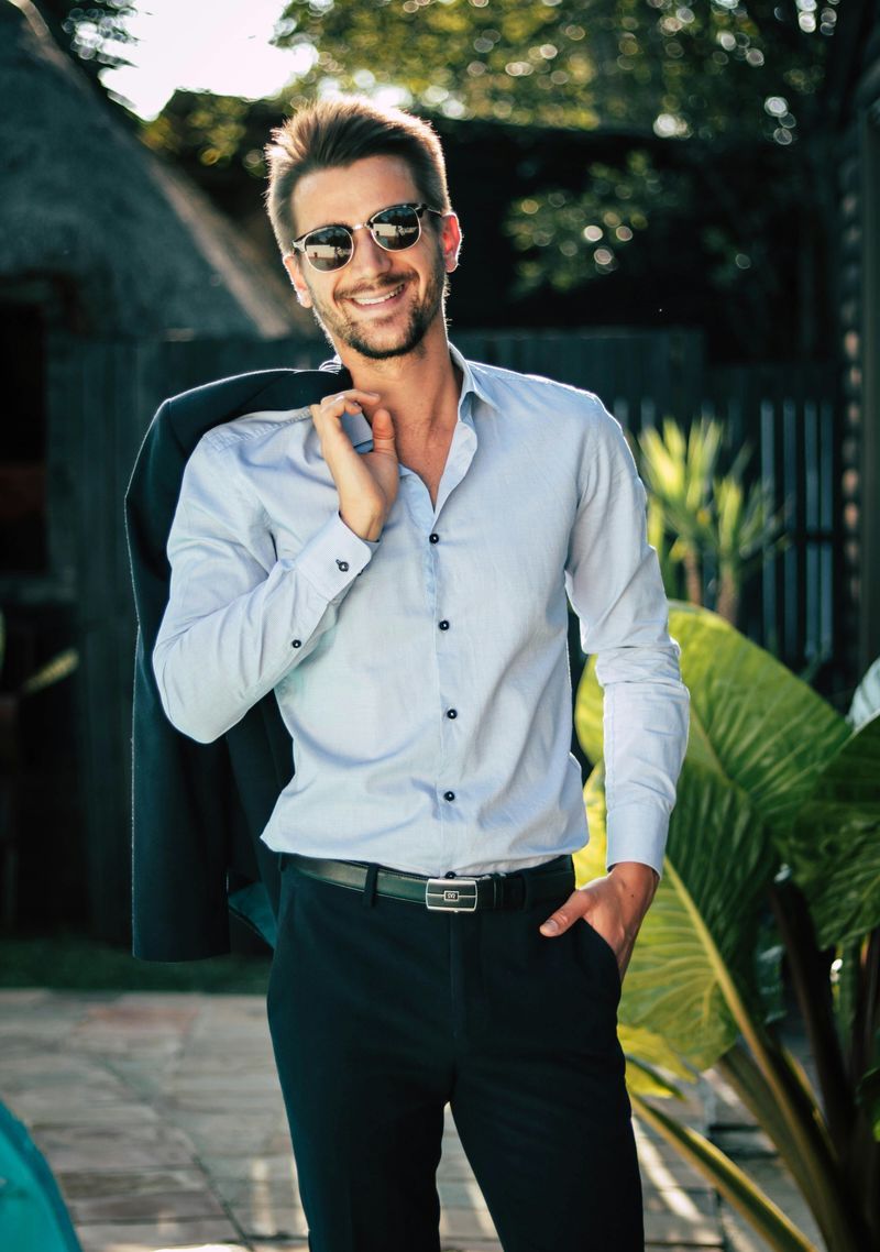 Confidence Values Boundaries — Narcissism Ignores Them