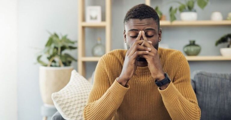 18 gedragingen waardoor narcisten jou als een ongezonde uitdaging gaan zien